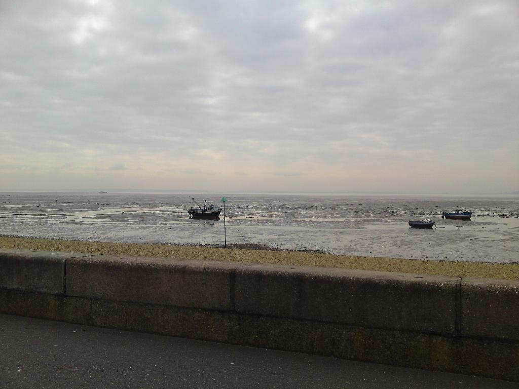 Southend 31-03-09_11.34